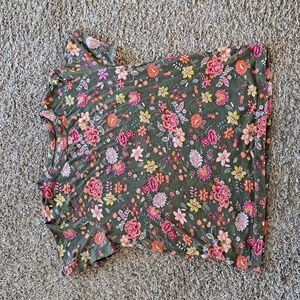LOFT brand green floral top- GUC- size L